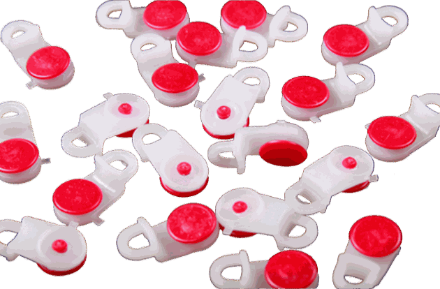 Red Wheel Runners